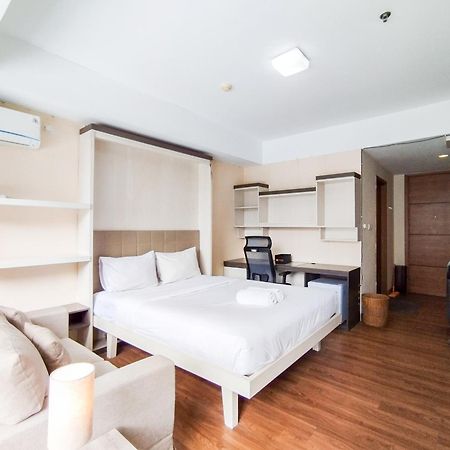 Simply And Comfy Studio Room Apartment Beverly Dago By Travelio Бандунг Екстер'єр фото