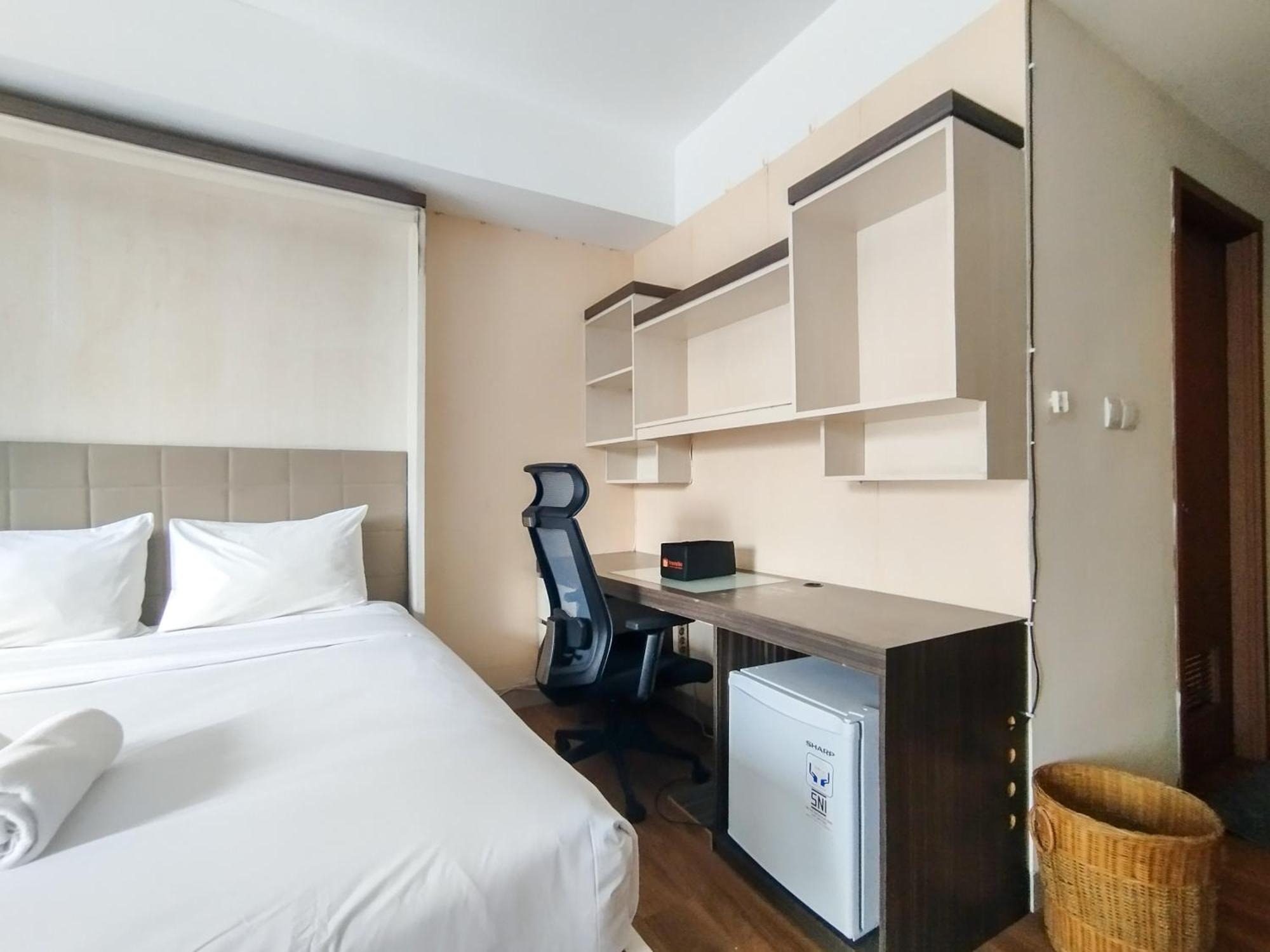 Simply And Comfy Studio Room Apartment Beverly Dago By Travelio Бандунг Екстер'єр фото