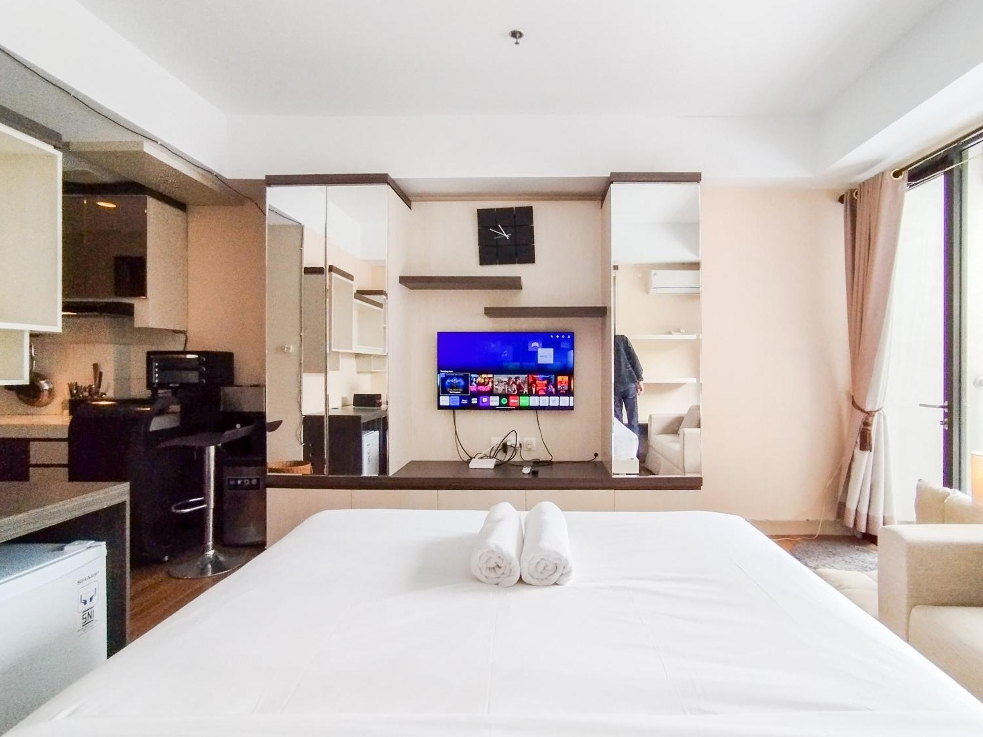 Simply And Comfy Studio Room Apartment Beverly Dago By Travelio Бандунг Екстер'єр фото